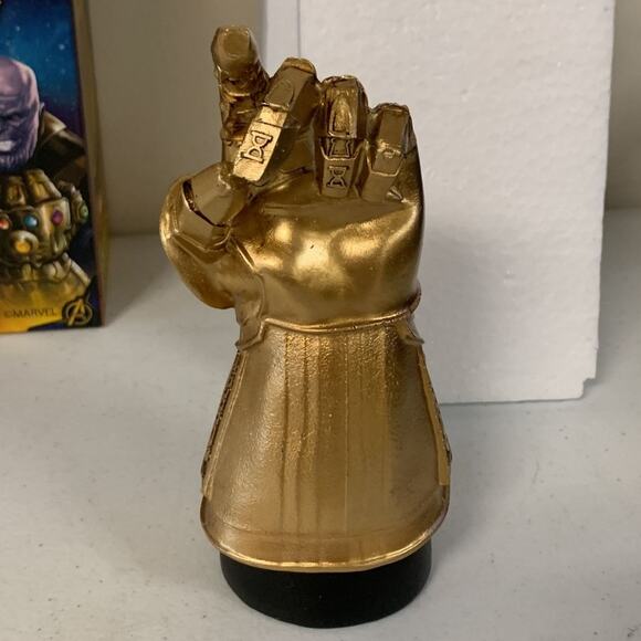 Marvel Avengers Infinity War 6” Desktop Monument - Picture 6 of 9